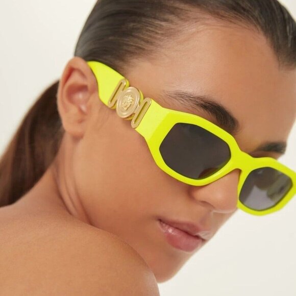 VERSACE VE4361 Biggie Sunglasses Yellow Fluo Medusa Rectangle - Picture 1 of 12